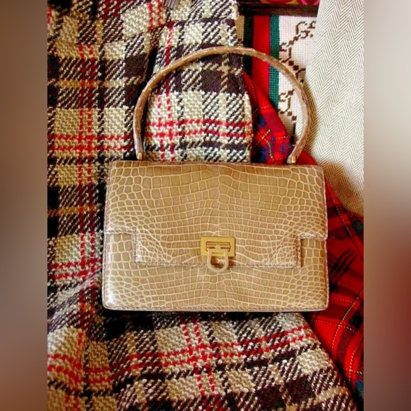RARE Vintage GUCCI Crocodile Alligator KELLY Handbag Purse Bag  PRETTY Accessory - Picture 9 of 13
